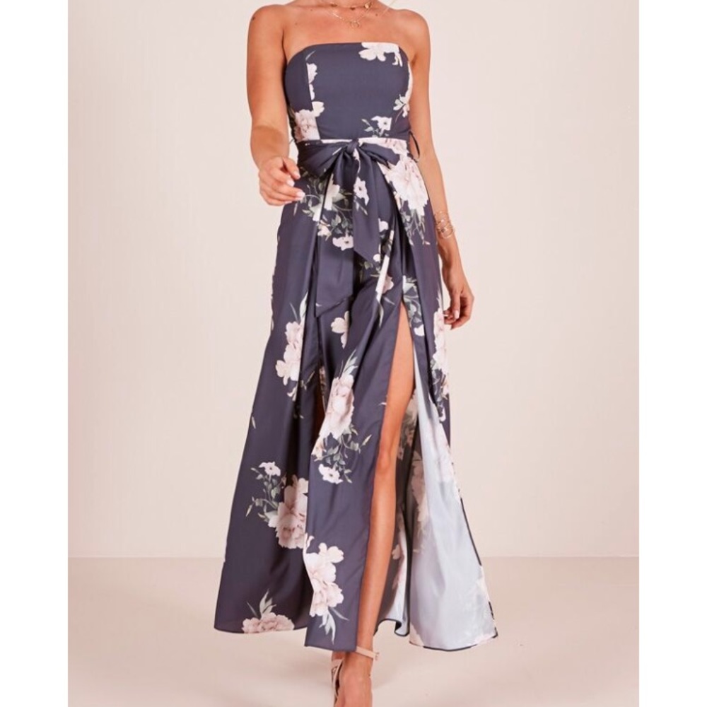 So kiss me jumpsuit in charcoal floral - Picture 6 of 8